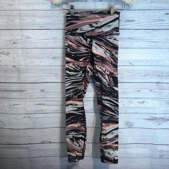 Lululemon High Rise Wunder Under Splash leggings - Picture 2 of 7